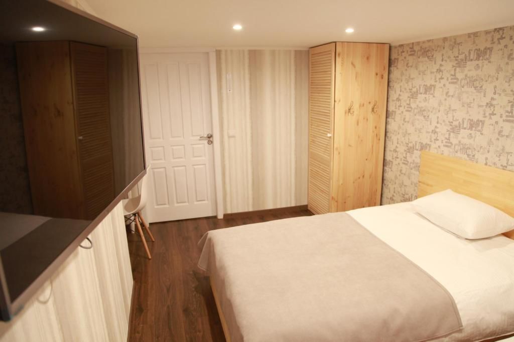 Мини-отель WINE & ROSE BOUTIQUE HOTEL Харьков