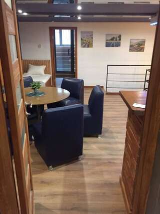 Мини-отель WINE & ROSE BOUTIQUE HOTEL Харьков Номер-студио - Двухуровневый-1