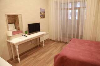 Мини-отель WINE & ROSE BOUTIQUE HOTEL Харьков Улучшенный двухместный номер с 1 кроватью-5